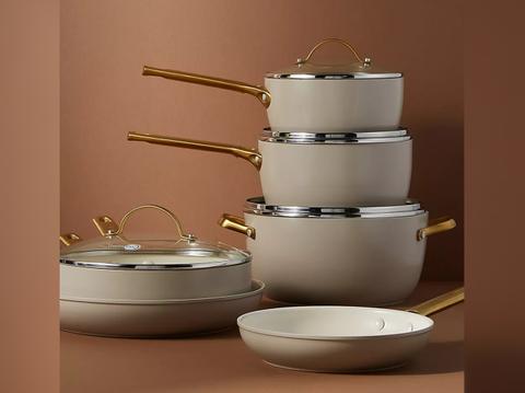 aesthetic elegant kitchen cooking set