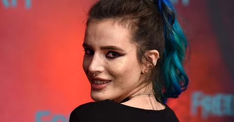 Scott disick kicks bella thorne out claims she stinks 1