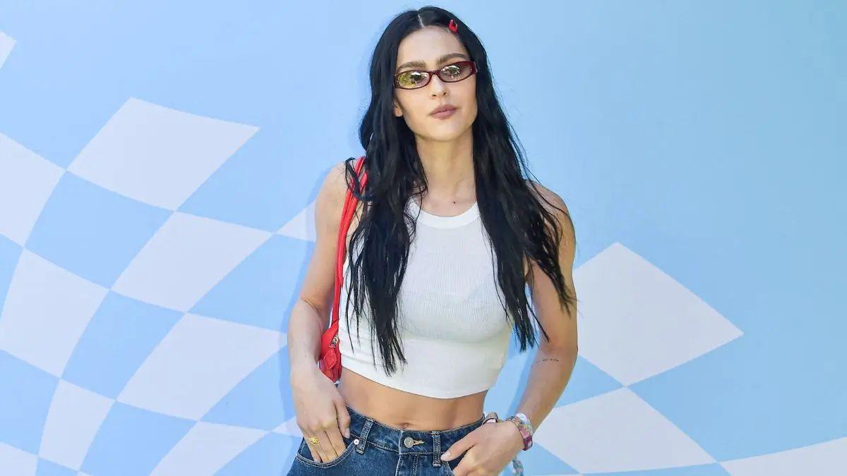 Photo of Fans had mixed reactions to Amelia Gray Hamlin's look from the 2026 Vanity Fair Oscars party.