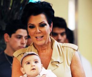 2010__07__kardashian july1 main 300×261.jpg