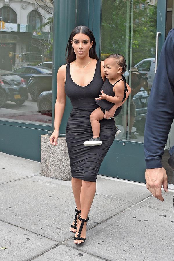 Kim kardashian north west black dress