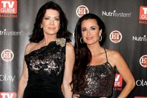 2011__08__Lisa Vanderpump Kyle Richards Russell Armstrong Aug17ne 300×200.jpg