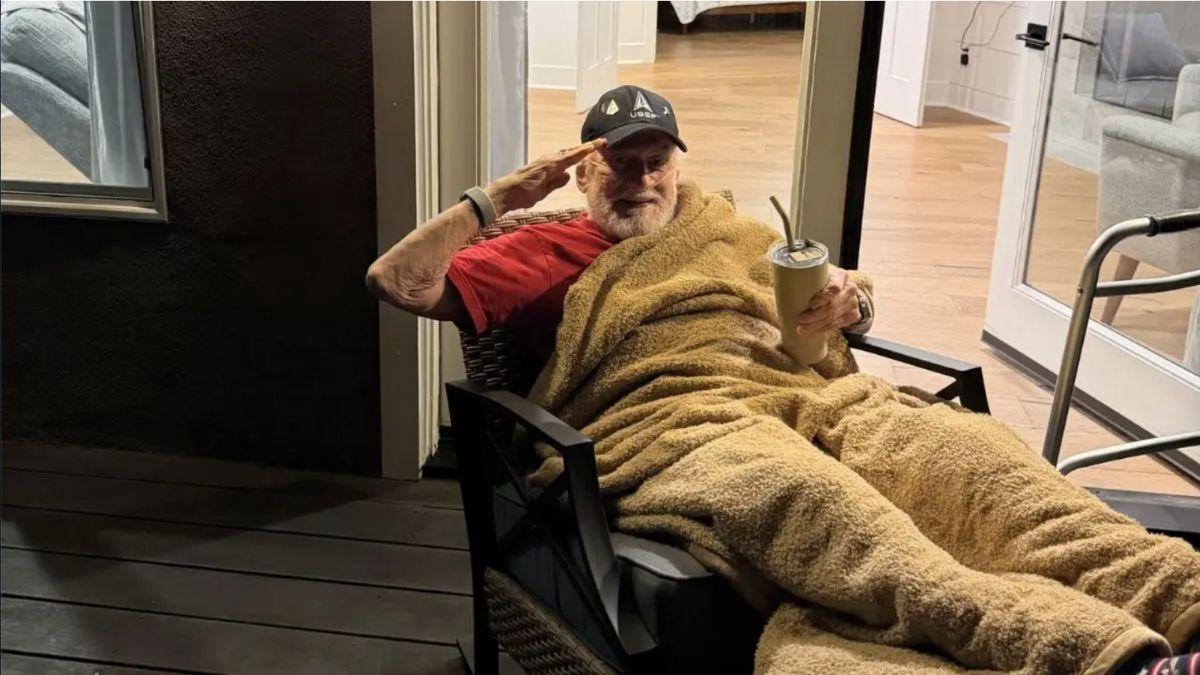 Image of Buzz Aldrin lived in a cluttered, unsafe apartment before family and friend intervened.