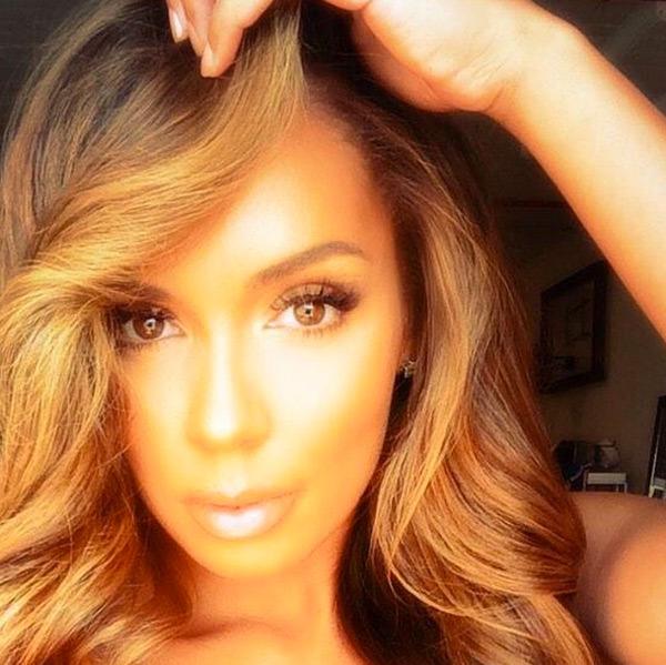 VH1 Star Stephanie Moseley Honored By Rihanna, Ashley Tisdale, And ...