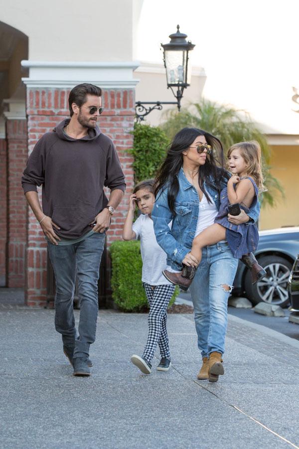 Kourtney kardashian scott disick split custody battle