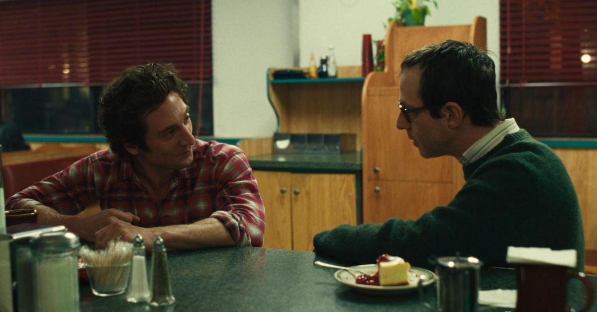 Photo of Jeremy Strong and Jeremy Allen White