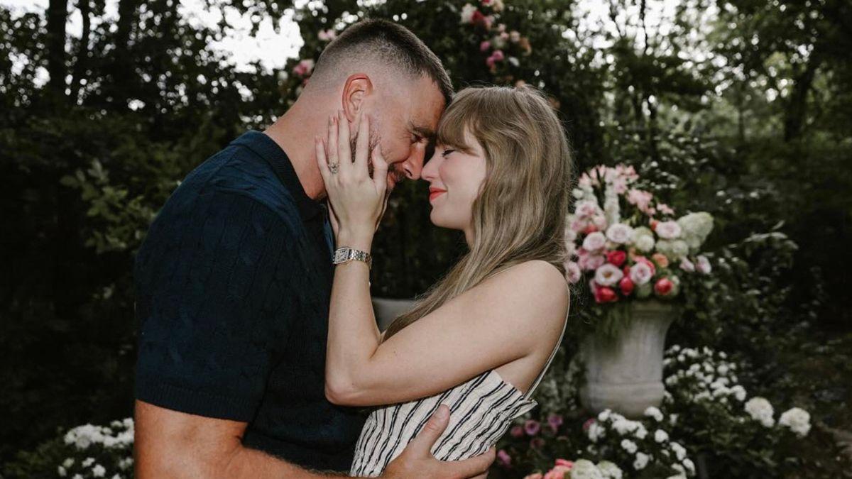 Taylor Swift ,Travis Kelce
