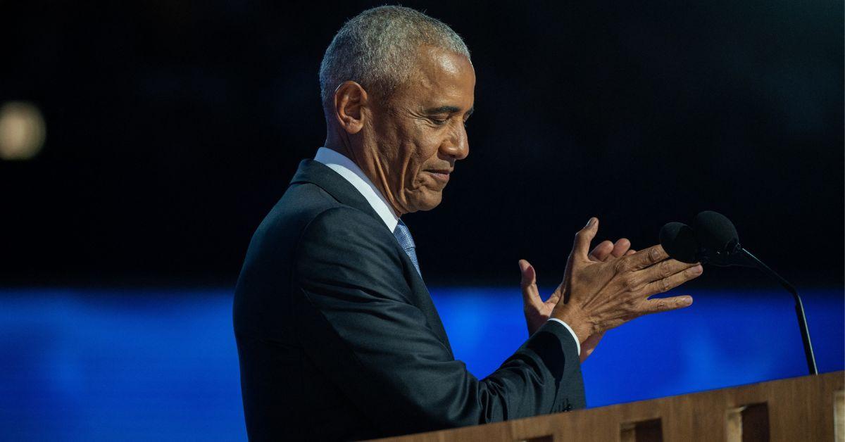 barack obama donald trump obsession sizes hand gestures dnc