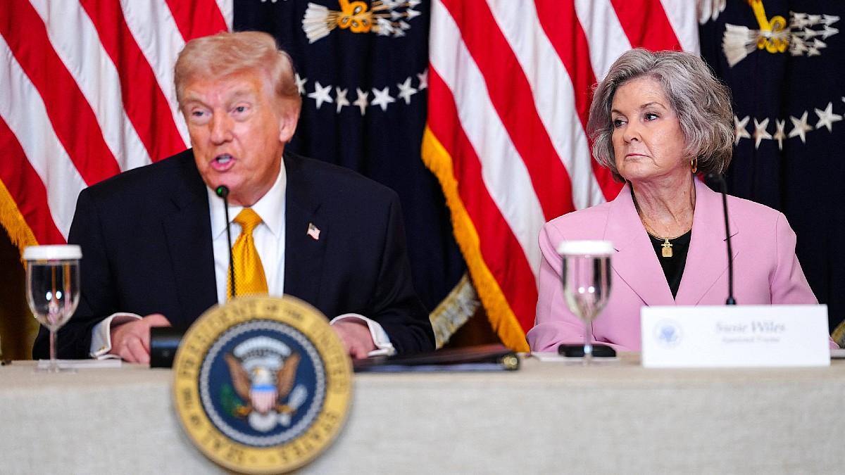 image of Susie Wiles has cancer. 