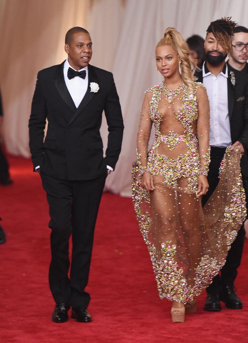 Jay Z Beyonce Pregnant Twins Marriage Stress 02