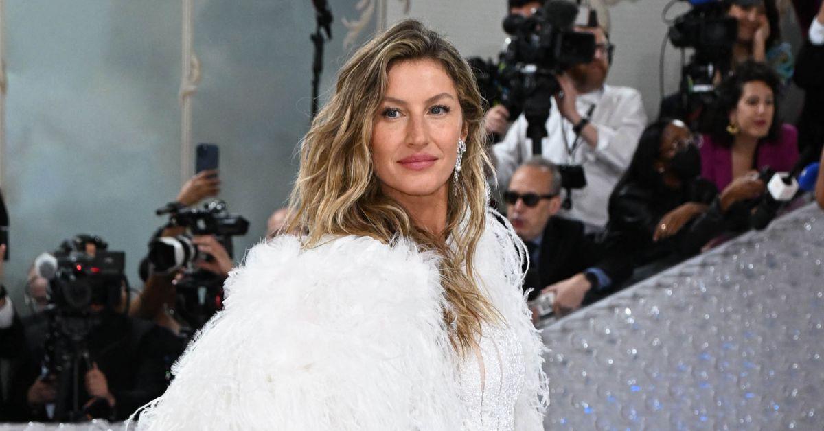 Gisele Bundchen Wears Purse, No Top In Modeling Campaign: Video