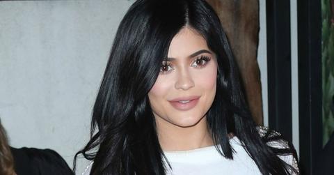 Kylie jenner weight loss after baby stormi photos stomach