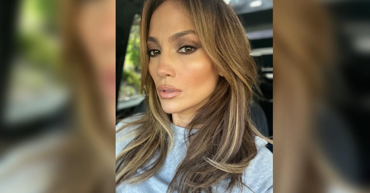 JLO BEAUTY by Jennifer Lopez (@jlobeauty) • Instagram-foto's en -video's