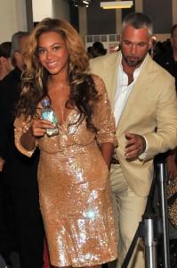 2011__09__Beyonce 199&#215;300.jpg