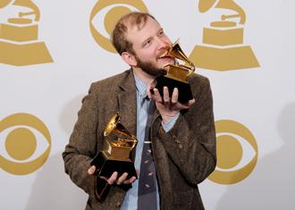 Bon iver grammys feb13nea.jpg