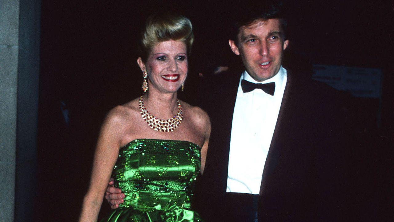 image of Donald and Ivana trump