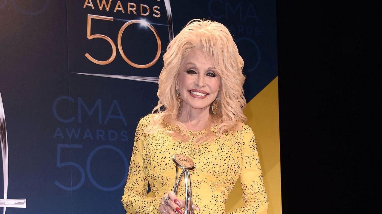 image of Dolly Parton and Jane Fonda first became friends while filming ‘9 to 5’ in the late 1970s.