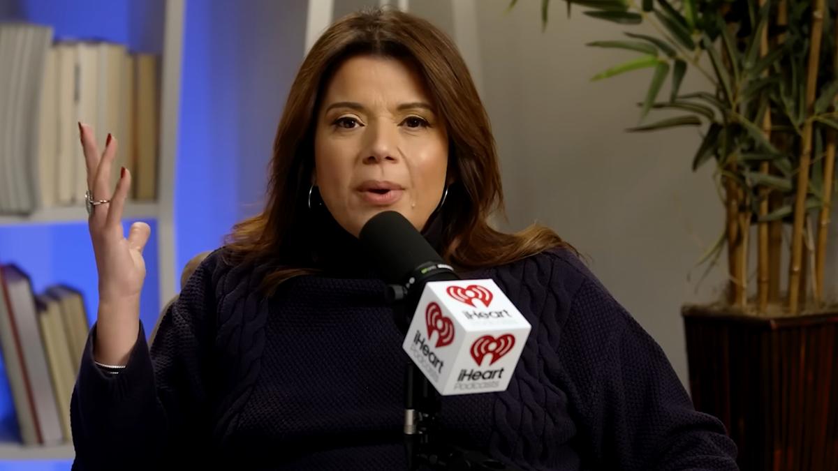 ana navarro mocks donald trumps waist