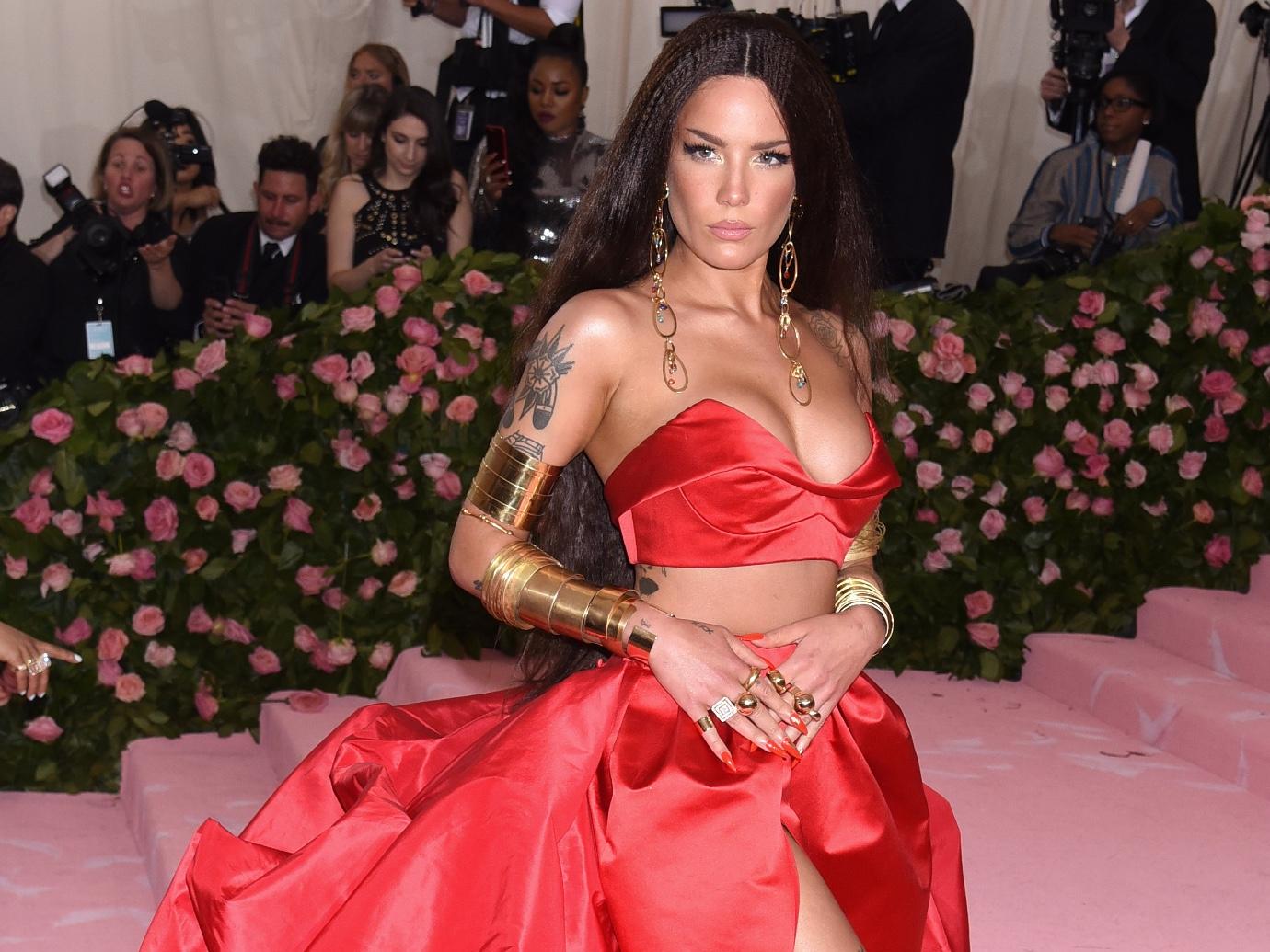 halsey met gala