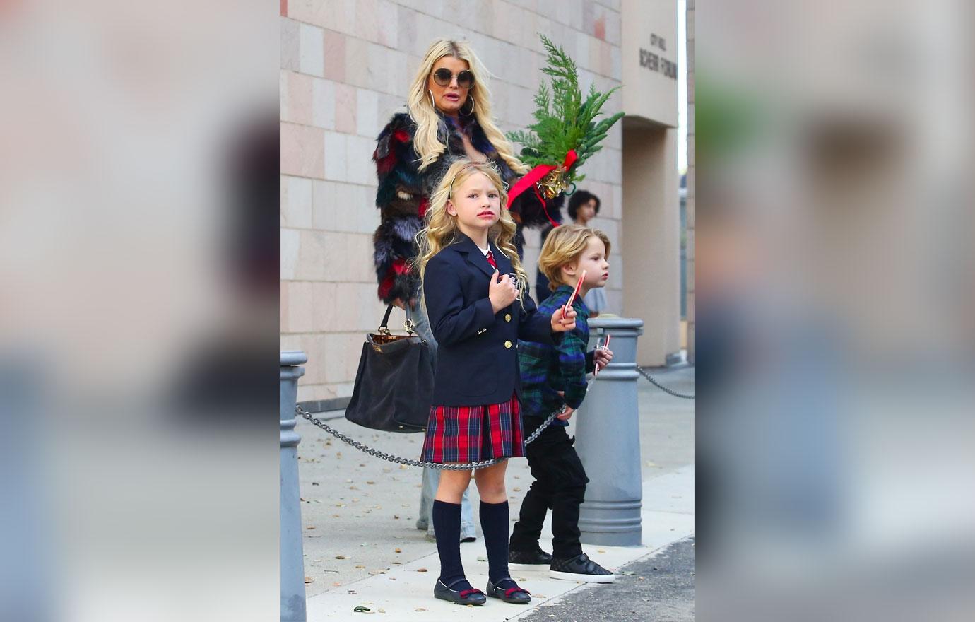 *EXCLUSIVE* Jessica Simpson supports daughter Maxwell at her Winter show