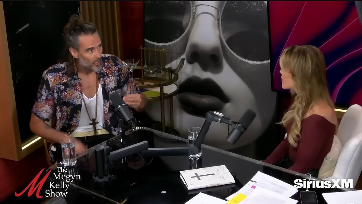 image of Megyn Kelly does not agree with the Iran war. 