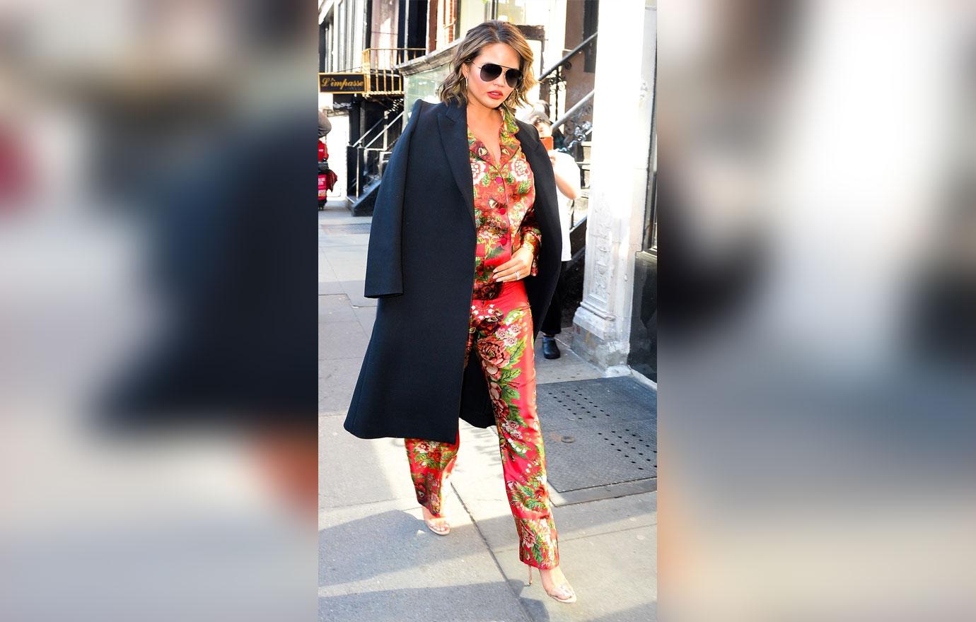 Chrissy teigen colorful suit