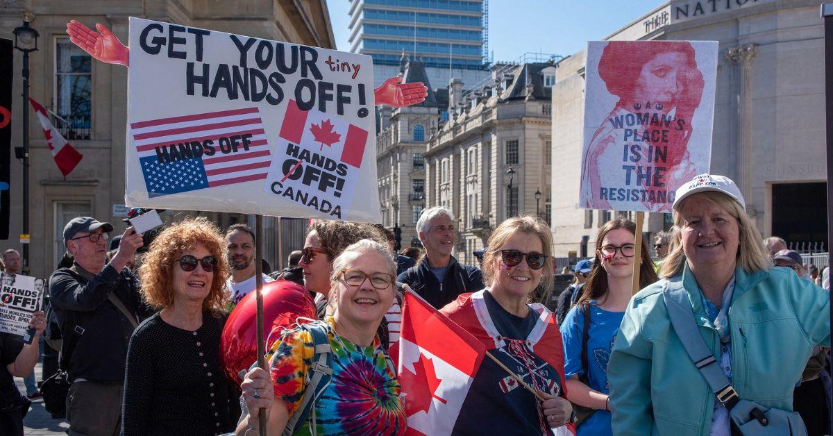 image of Donald Trump wants to buy Greenland.