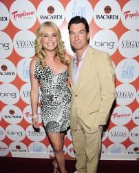 2011__06__RebeccaRomijnJerryOConnell 202×300.jpg