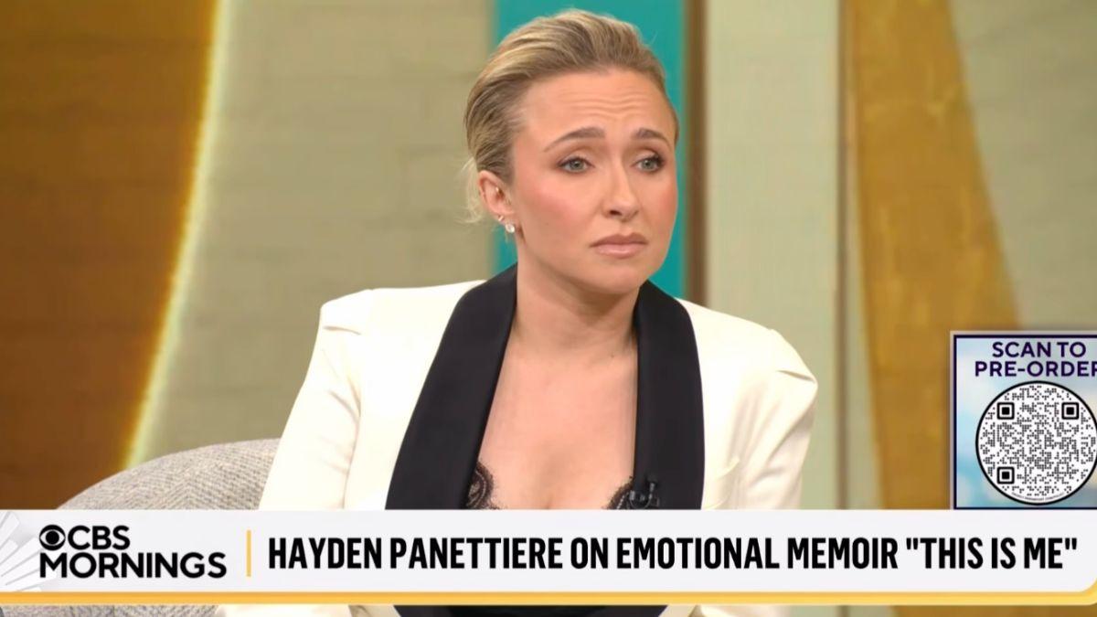 Photo of Hayden Panettiere confessed she was 'depressed' after giving birth to her daughter Kaya in 2014.