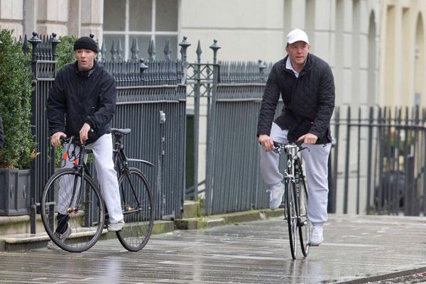 rocco ritchie guy ritchie bike ride