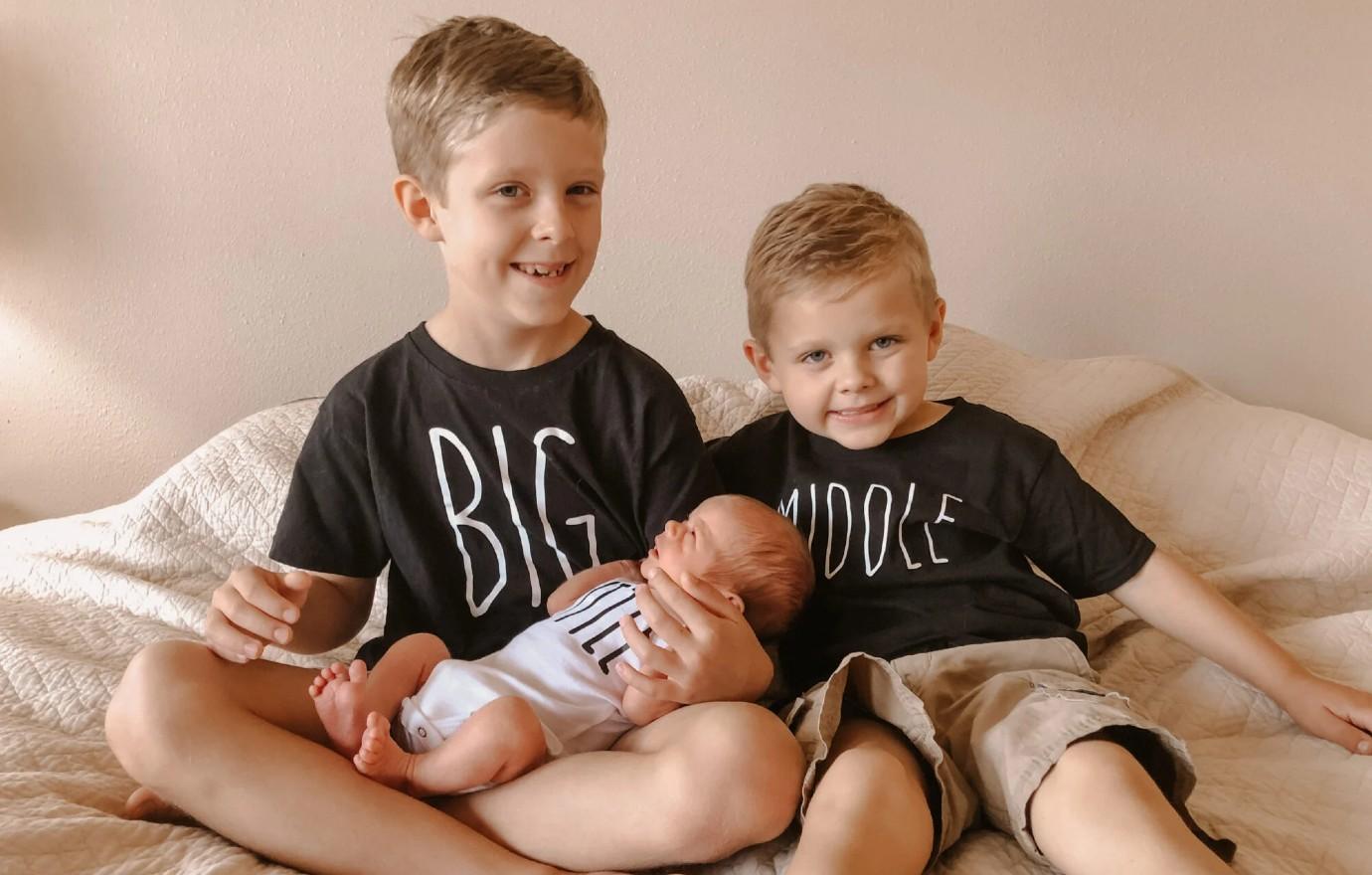Jill Duggar Shared This Precious Photo Of Newborn Son With Brothers