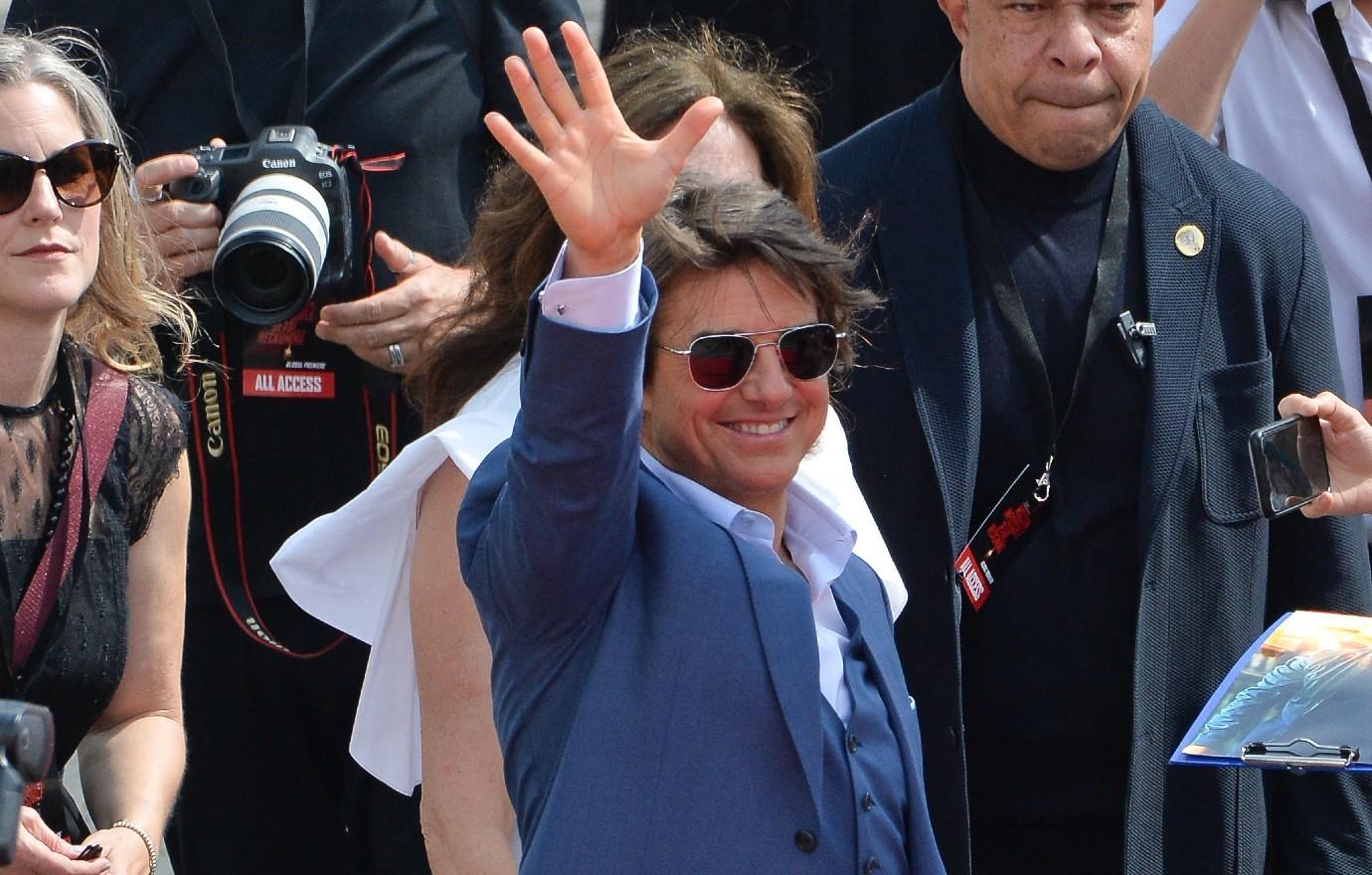 tom cruise net worth mission impossible actor millions