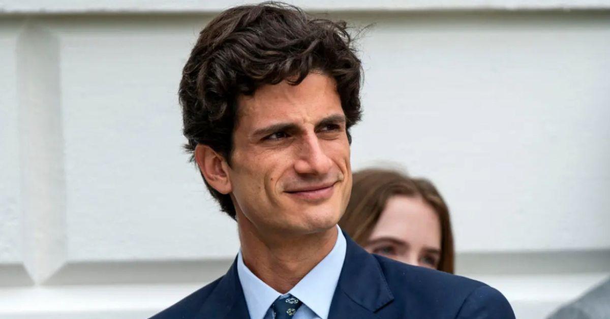 jack schlossberg trolls cousin robert f kennedy jrs wife cheryl hines hilarious tweet