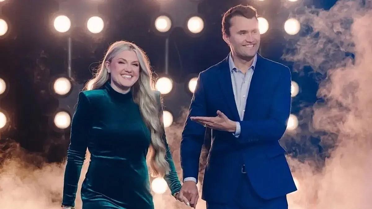 image of Donald Trump has continued to defend the widow. 