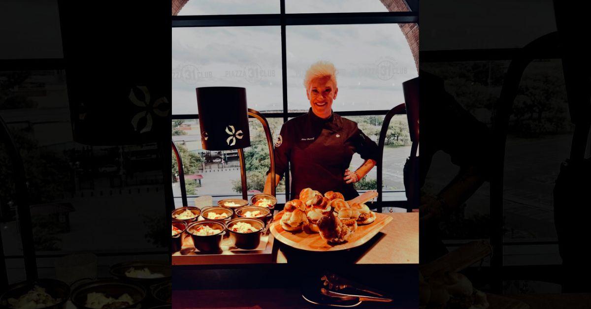 Photo of Anne Burrell