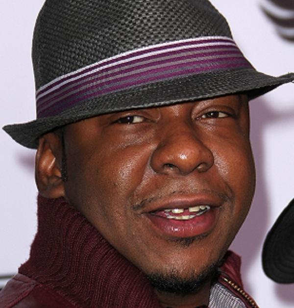 Bobby Brown Takes the Stage With New Edition After Wife's Hospitalization