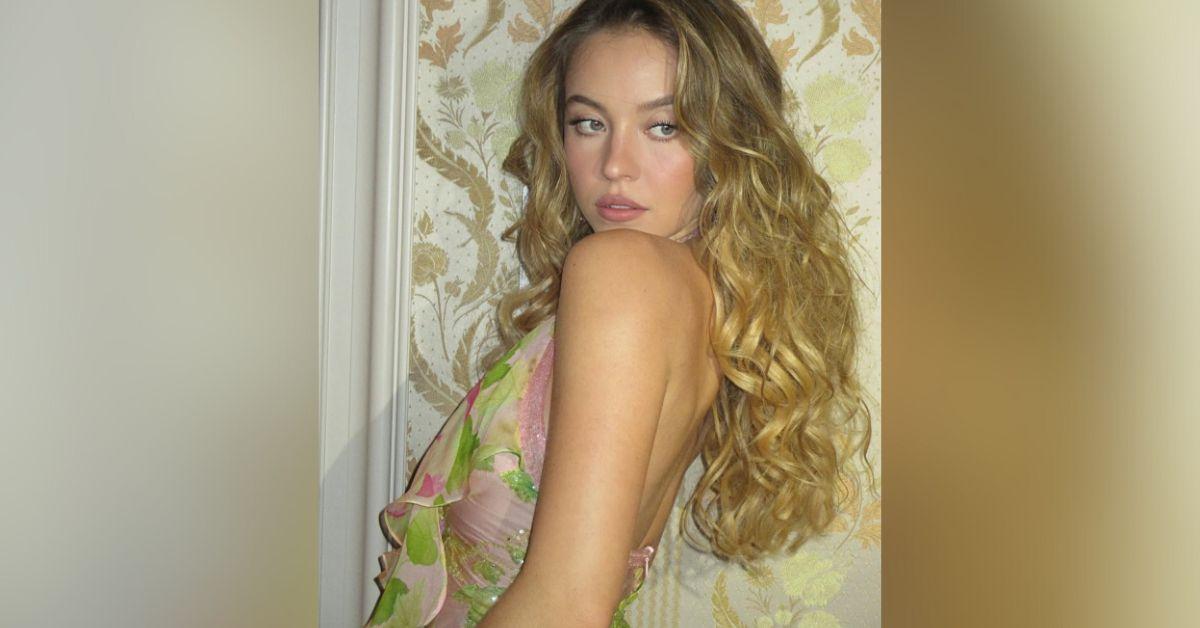 sydney sweeney cleavage jeff bezos lauren sanchez wedding