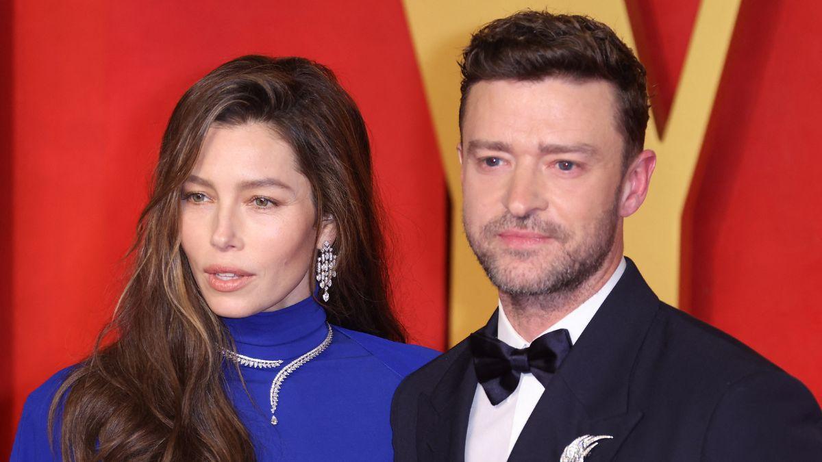 Photo of Jessica Biel and Justin Timberlake