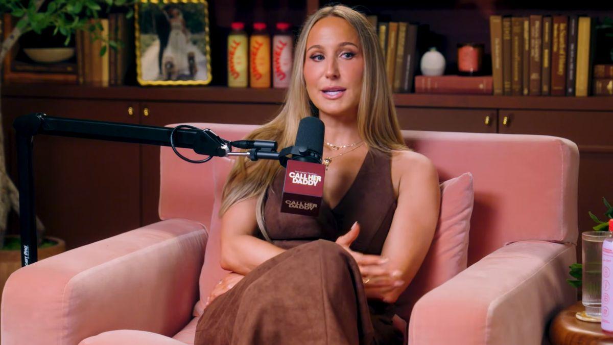 Image of Nikki Glaser draws the line at her boyfriend forming an 'emotional' connection with another woman.