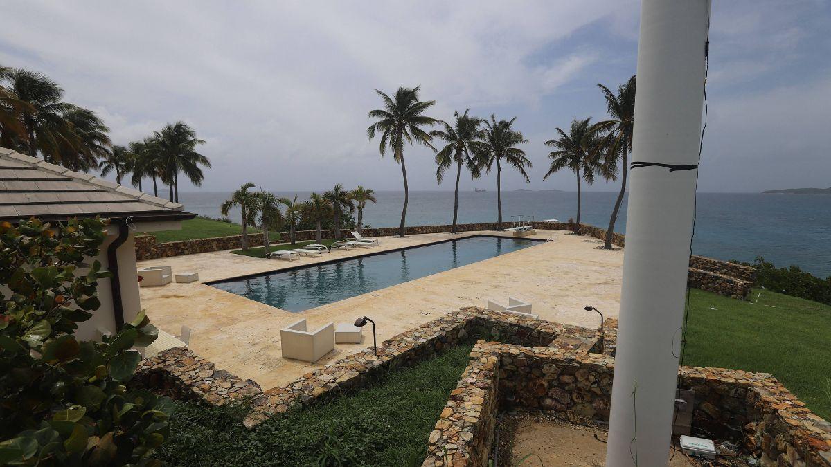 image of Jeffrey Epstein island 