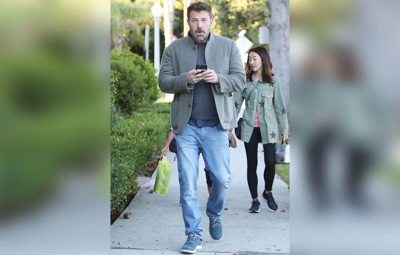 //ben affleck dating katie cherry