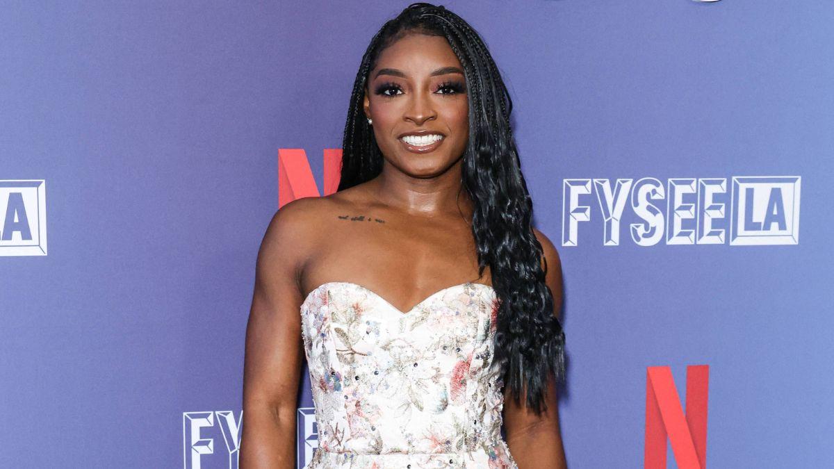 image of Simone biles 