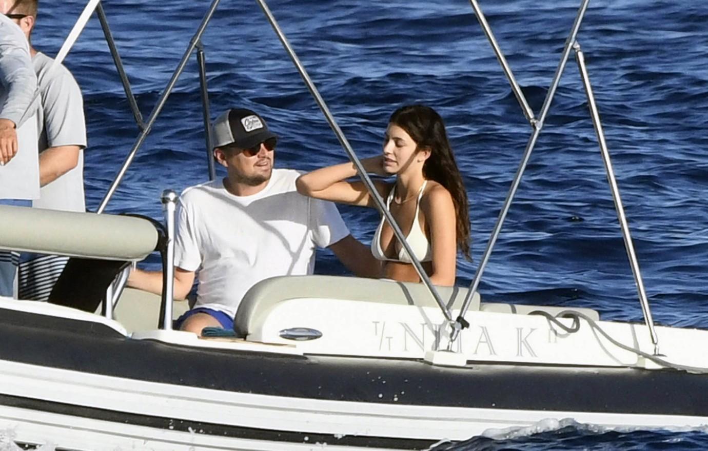 leonardo dicaprio girlfriend camila morrone reportedly split