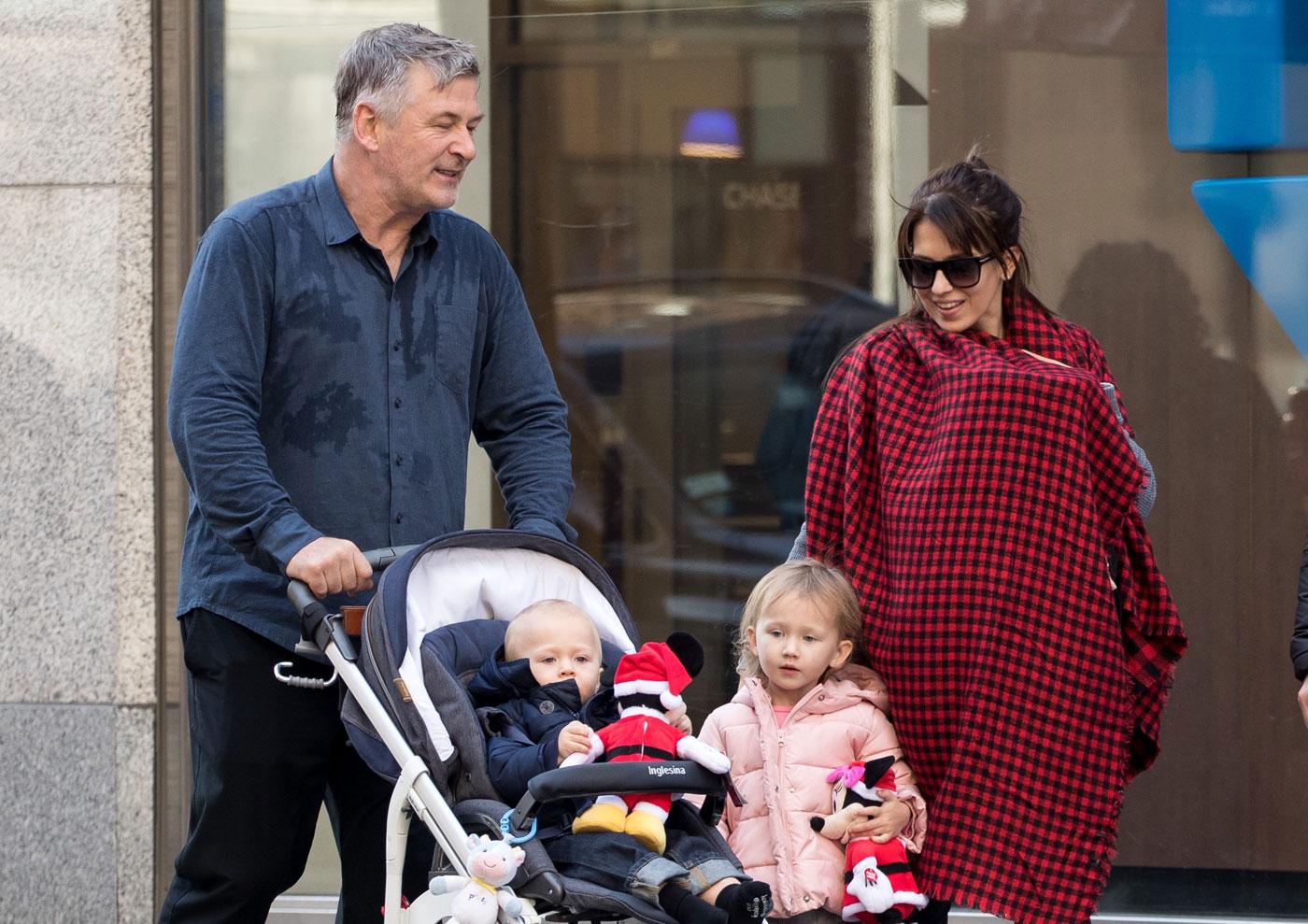 alec baldwin wife hilaria welcome baby number four 06