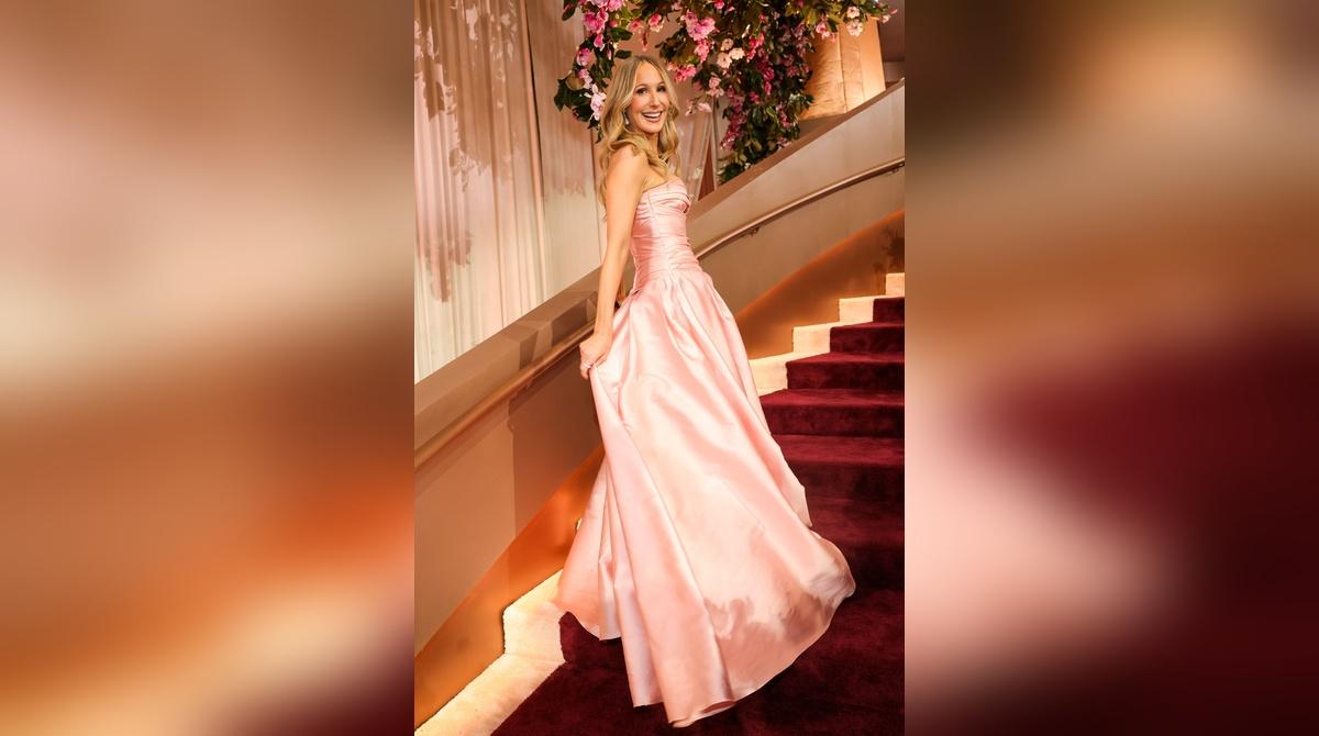 nikkiglaserxblurredpad