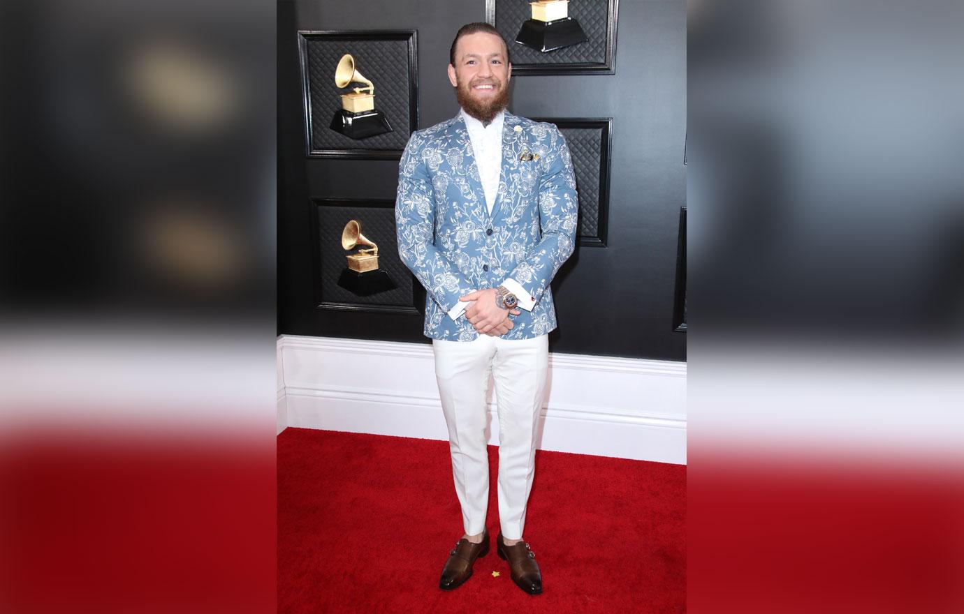 Grammy Awards 2020 Celebrity Red Carpet Arrival Photos Looks