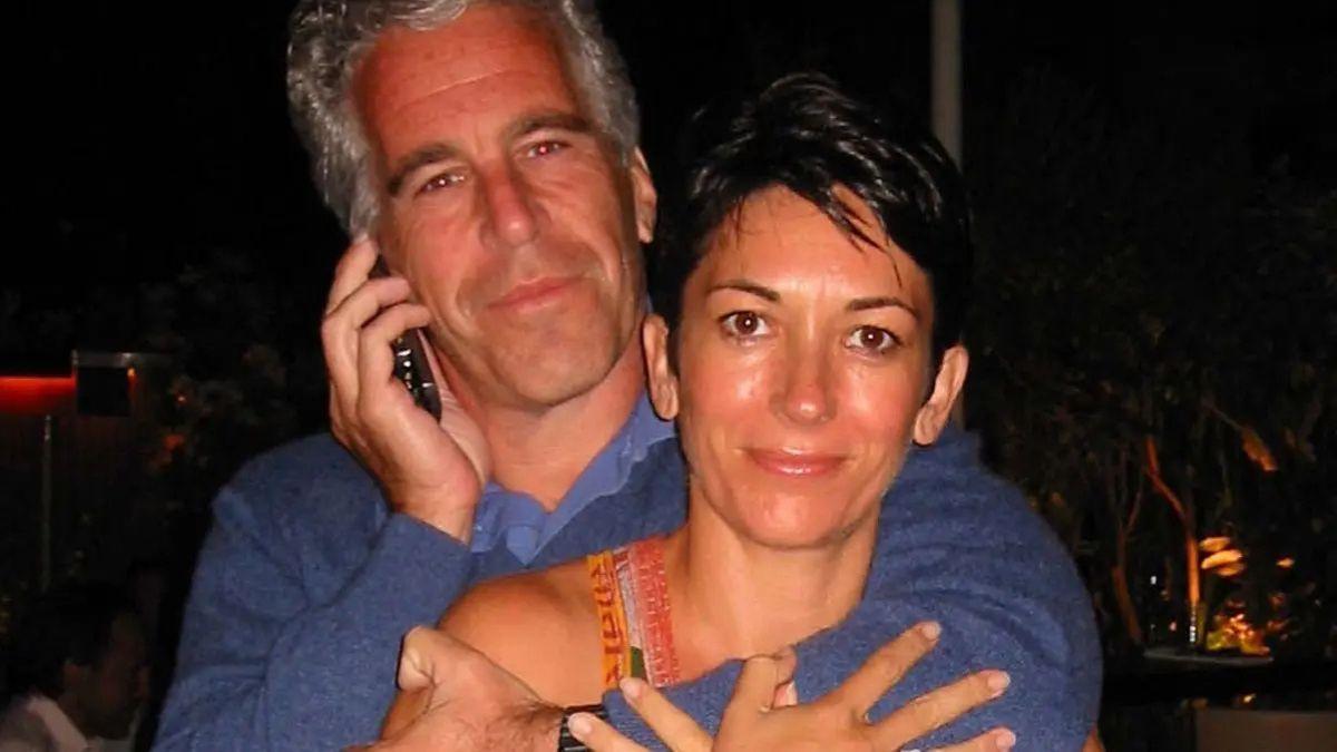 image of Ghislaine Maxwell and Jeffrey epstein 