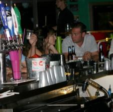 2009__11__john gosselin hawaii original 225×224.jpg