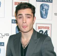 2010__01__Ed_Westwick_jan22newsne 225×221.jpg