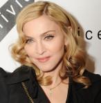 2010__05__madonna_may21_mb 146×150.jpg
